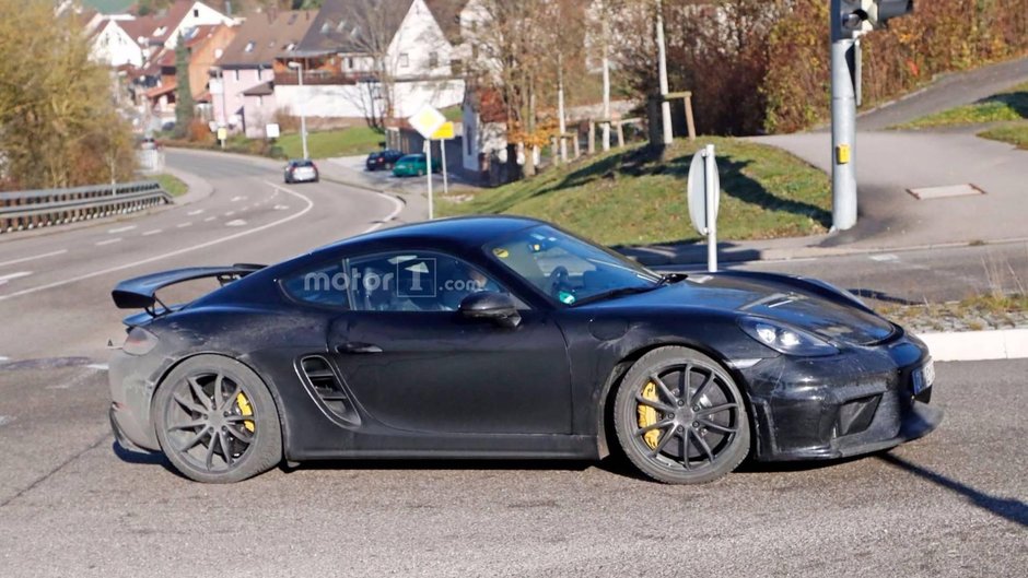 2018 Porsche Cayman GT4