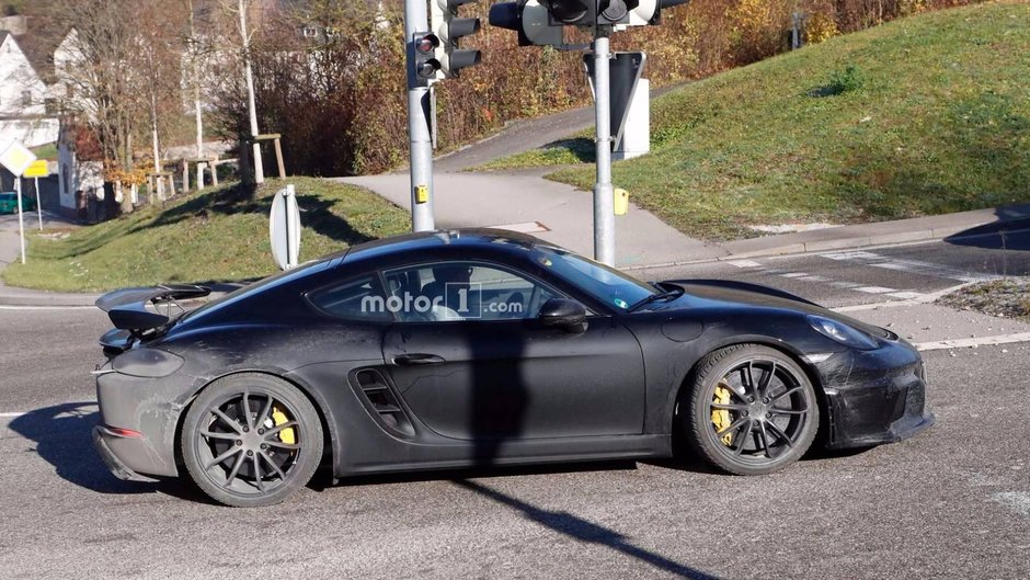 2018 Porsche Cayman GT4