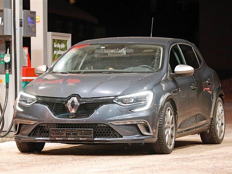 2018 Renault Megane RS- poze spion