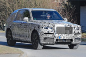 2018 Rolls-Royce Cullinan- poze spion