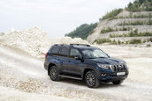 2018 Toyota Land Cruiser