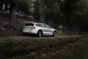 2018 Volvo V60 Cross Country