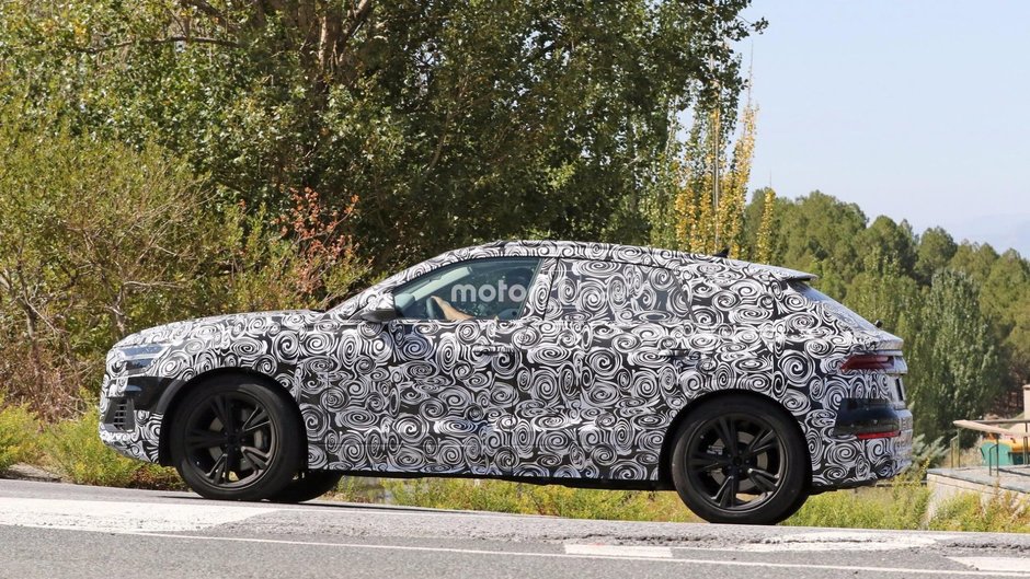 2019 Audi Q8- poze spion