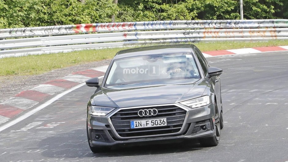 2019 Audi S8- poze spion