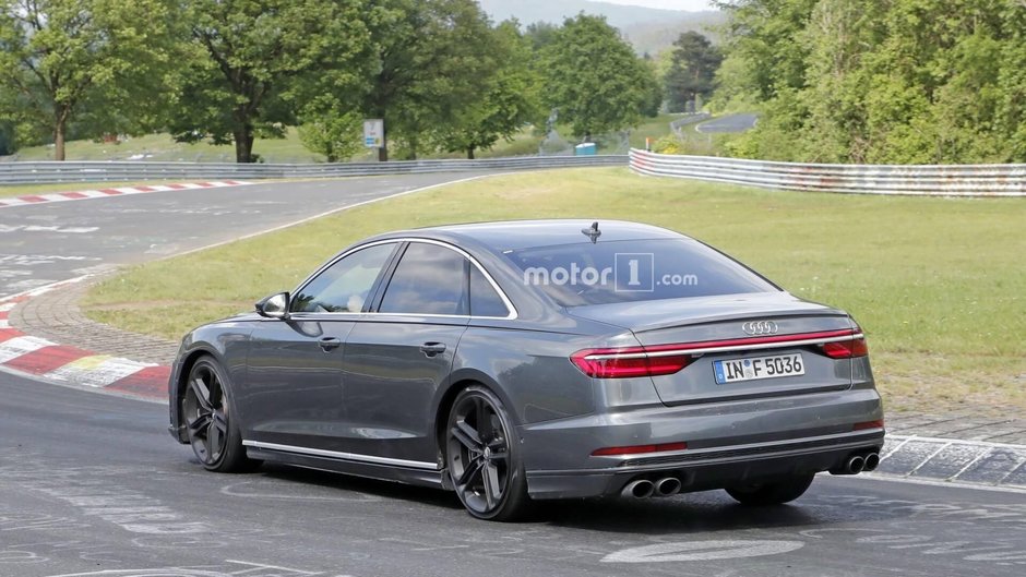 2019 Audi S8- poze spion