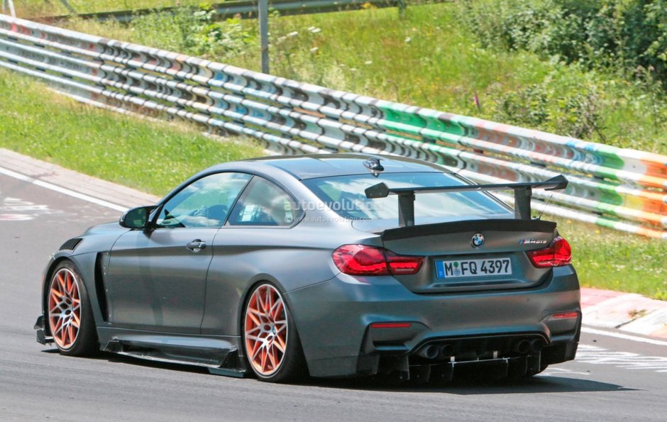 2019 BMW M4 CSL