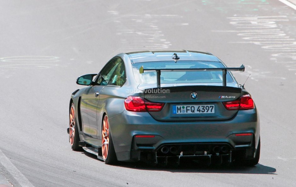 2019 BMW M4 CSL