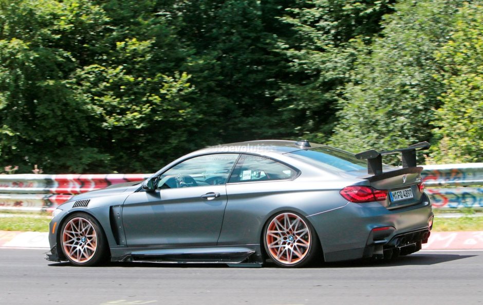 2019 BMW M4 CSL