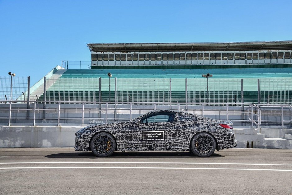 2019 BMW M8