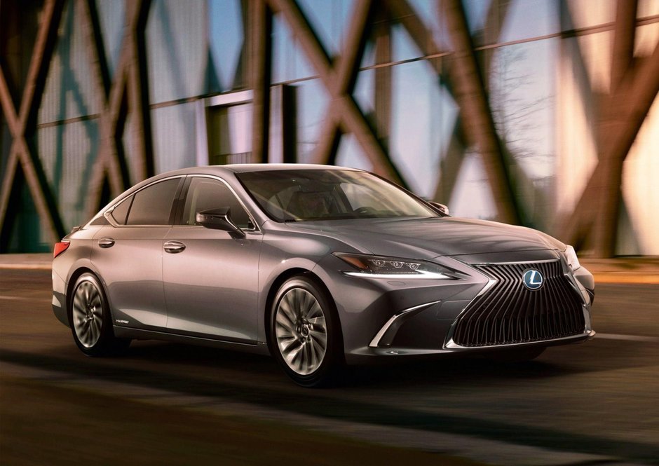 2019 Lexus ES