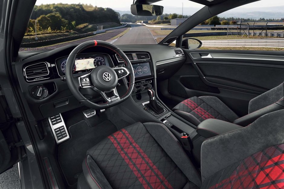 2019 VW Golf GTI TCR