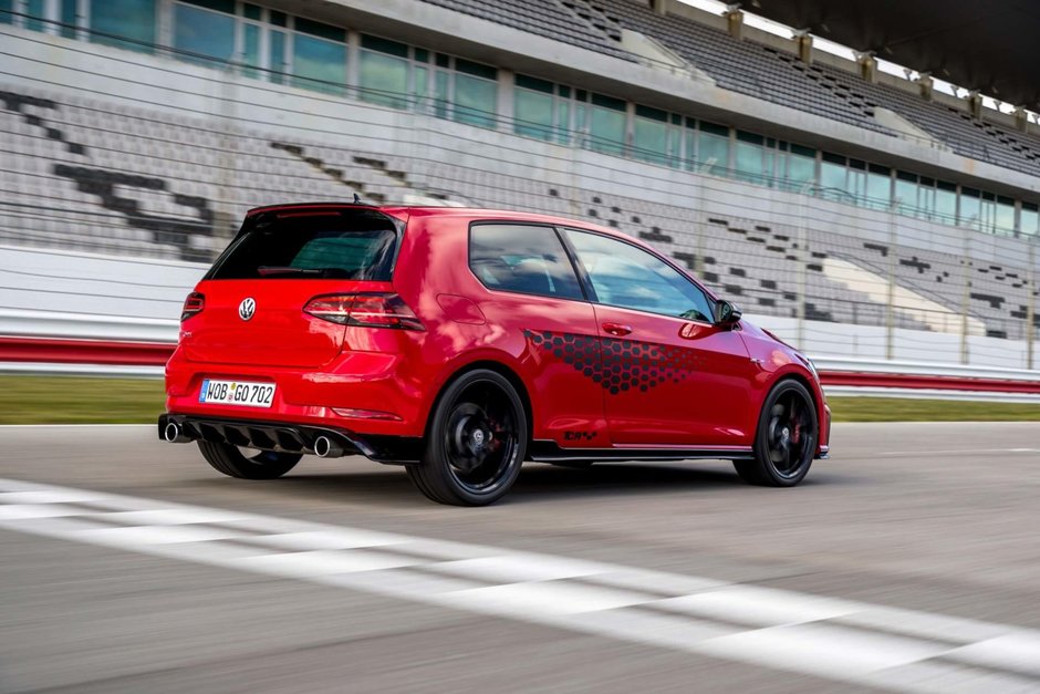 2019 VW Golf GTI TCR