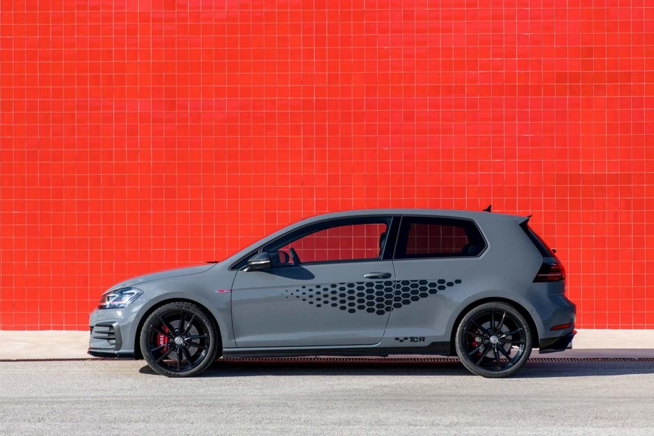 2019 VW Golf GTI TCR