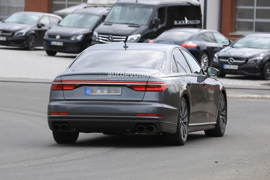 2020 Audi S8