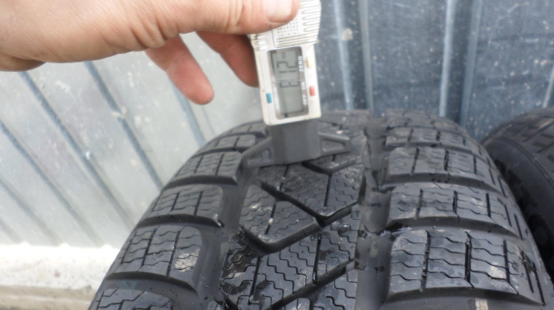 215 60 16 iarna Pirelli Sottozero s3  DOT (0416)