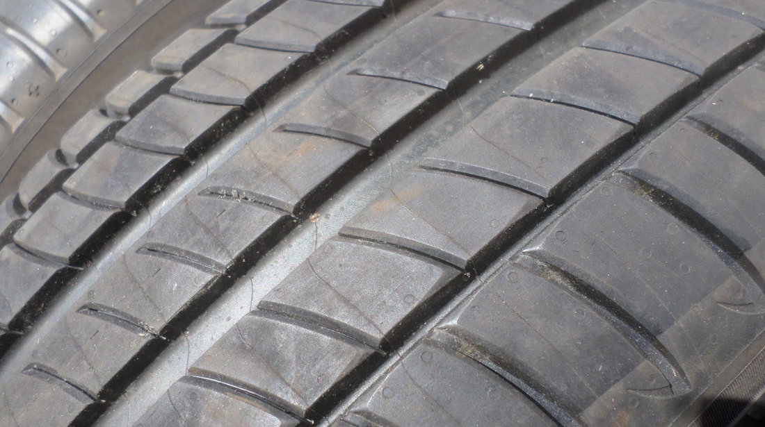 215 65 17 Vara NOII Michelin Primacy 3 ,,LICHIDARE STOC '' DOT (1818)