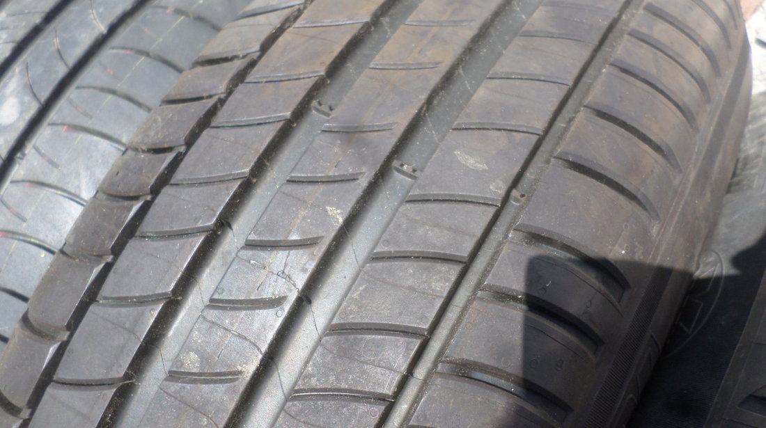 215 65 17 Vara NOII Michelin Primacy 3 ,,LICHIDARE STOC '' DOT (1818)