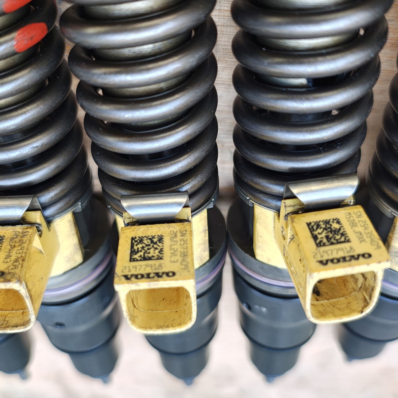 21977918 22254568 22254576 85002179 7485020179 Delphi Injector Volvo FH4 / Renault Euro 6