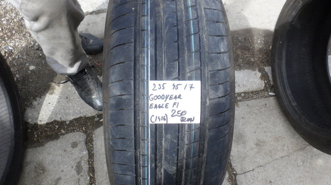 235 45 17 Vara Goodyear EAGLE F1 O BUCATA