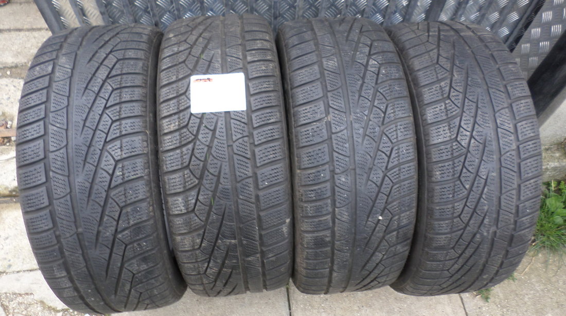 235 50 18 iarna Pirelli