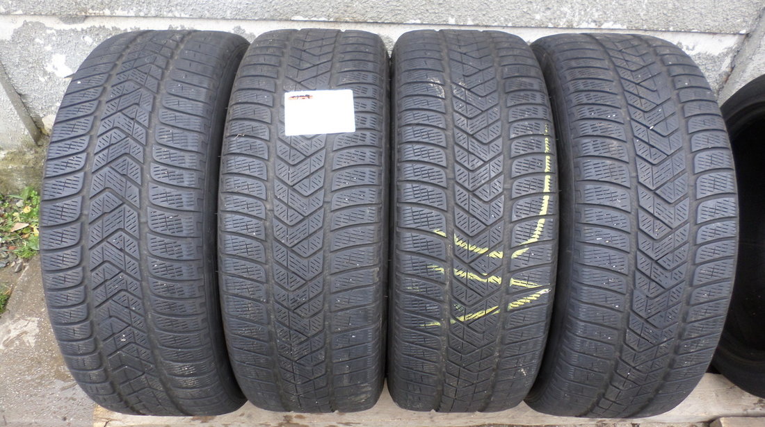 235 55 19 Iarna Pirelli