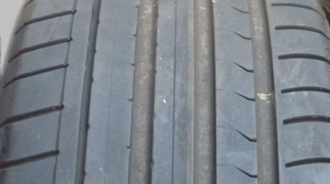 255.45.20 DUNLOP SportMaxGT - cauciucuri de vara, second hand