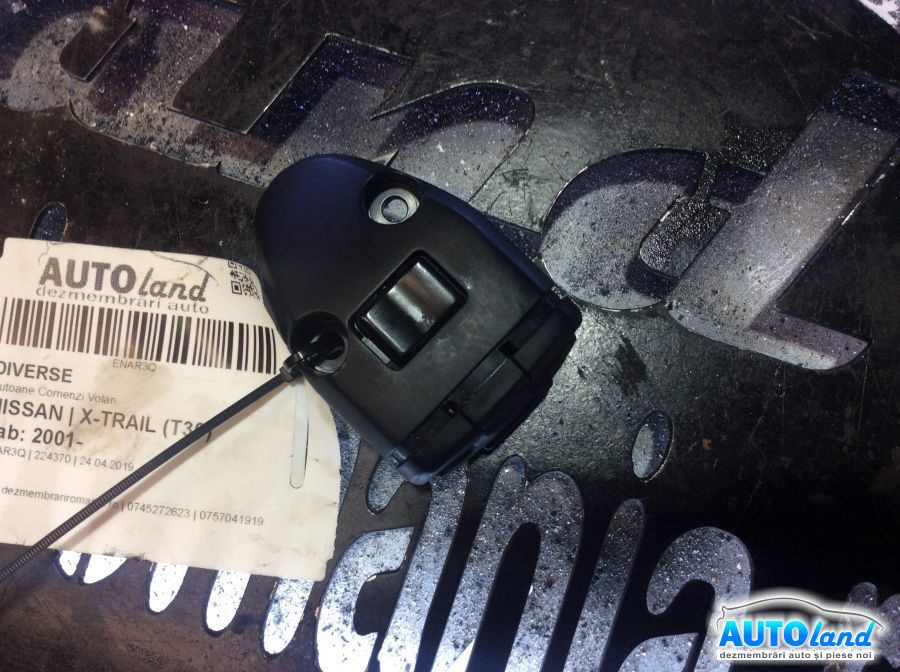 255519h200 Butoane Comenzi Volan Nissan X-TRAIL T30 2001