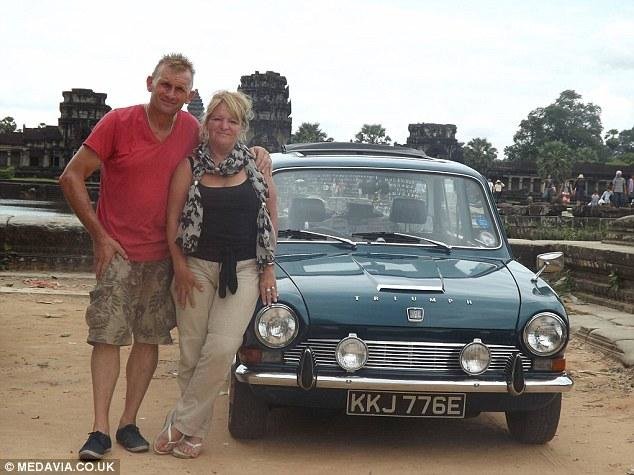 28.000 km cu un Triumph de 500 de lire de pe eBay
