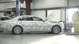 4 ani, 1.200 prototipuri si 12 milioane kilometri: Cum a fost testat noul Mercedes E-Class.
