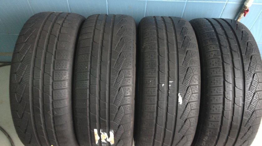 4 anvelope 245/45/19 pirelli de iarna runflat la 6mm