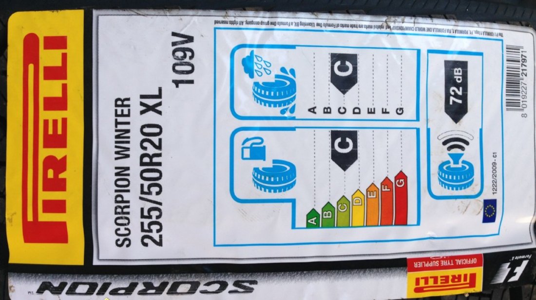 4 anvelope 255/50/R20 Pirelli de iarna