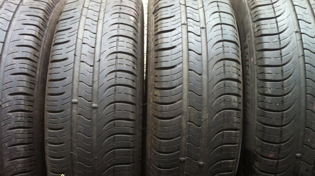 4 ANVELOPE VARA MICHELIN 155 65 14 PRET 400 LEI TOT SETUL