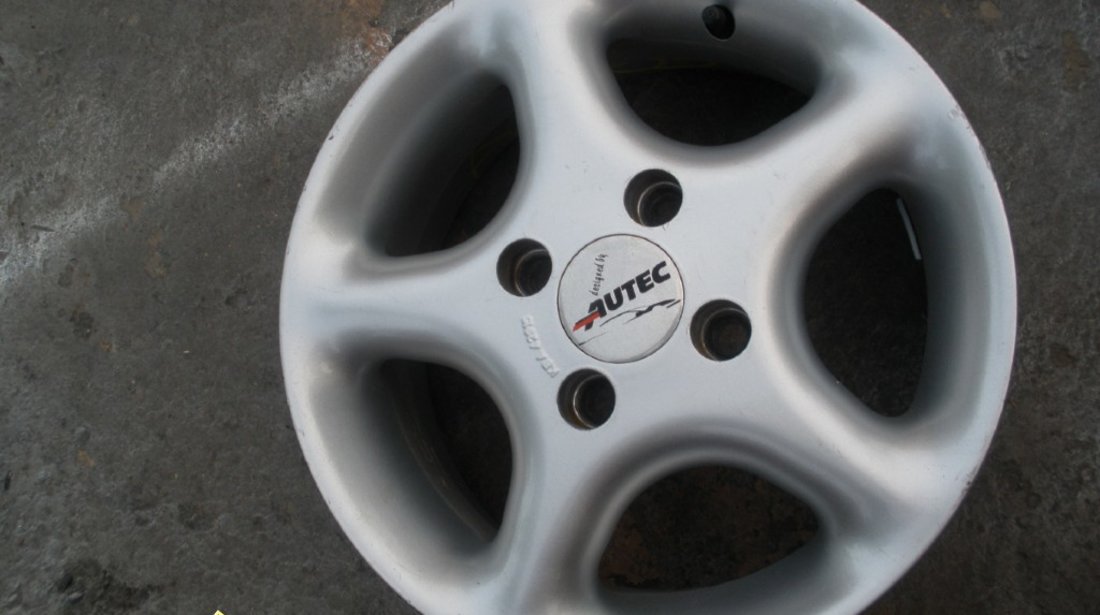 4 jante originale alutec pe 13 prindere 4x100 pret 600 ron toate