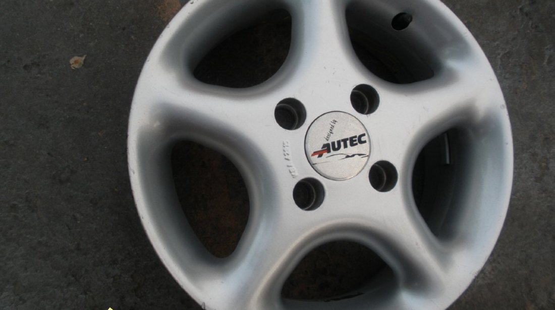 4 jante originale alutec pe 13 prindere 4x100 pret 600 ron toate