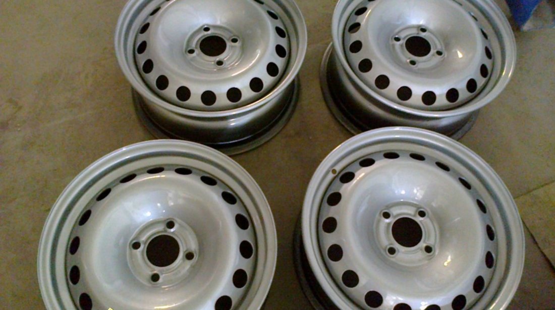 4 jante tabla 15" renault megane 2/scenic 2 prindere 4x100 ET45