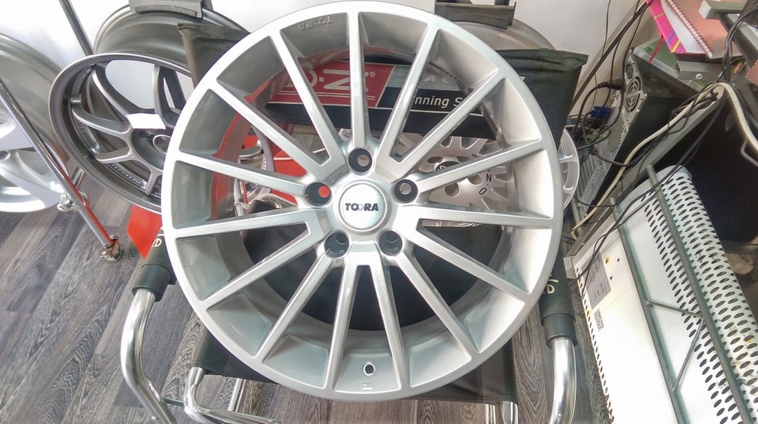 400 euro set 4 jante-8x18 Toora ET20-recomandate pentru BMW seria 3-5-7