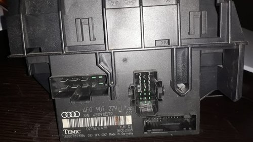 4e0907279 modul calculator centrala lumini Audi A8 3.0tdi quattro asb 233hp facelift 2005-09 perne a...