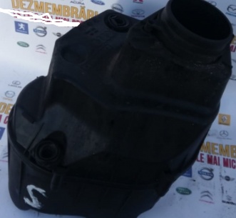 4h0133823 carcasa filtru aer Audi A8 4H motor 4.2tdi CDSB 351CP