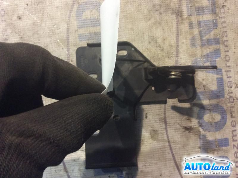 4l0823480 Mecanism Deschidere Capota, de pe Capota Audi Q7 4L 2006