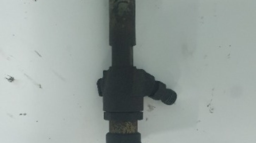 4M5Q-9F593-AD Injector Ford 1.8 TDCI