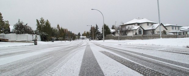 5 lucruri pe care sa NU le faci vreodata cand pe jos este gheata sau polei