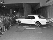 50 de ani de istorie pentru Ford Mustang