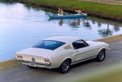 50 de ani de istorie pentru Ford Mustang