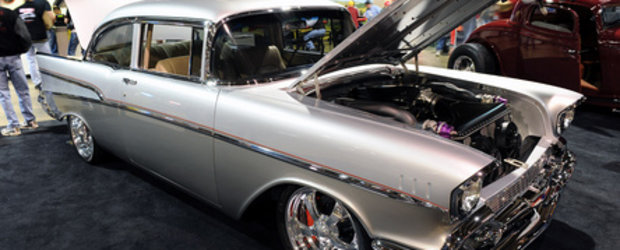 57 Sleeper - Un Chevy de 1589 CP by Dominator Street Rods