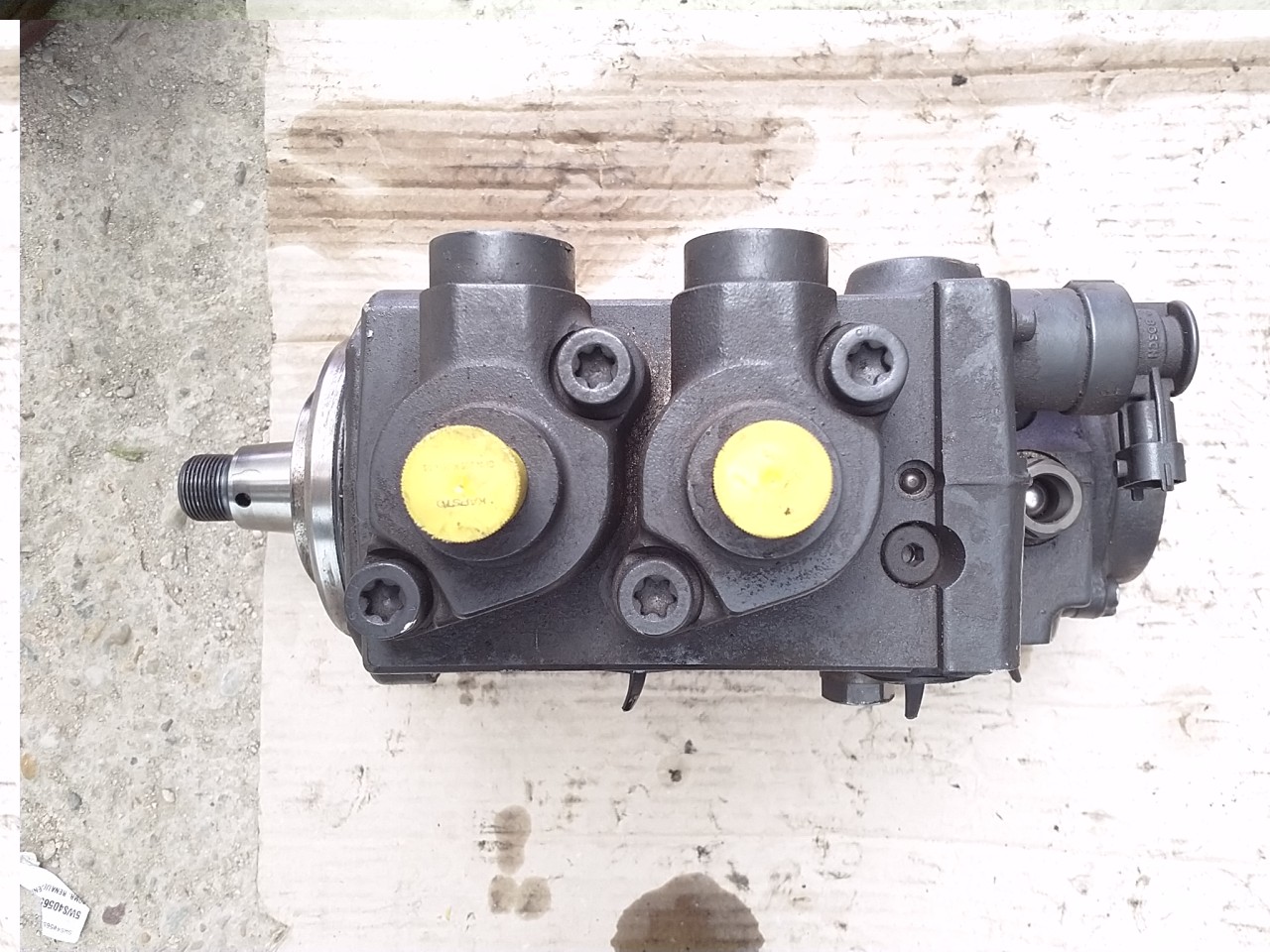 5801486599 0445020195 Bosch Pompa Inalta Presiune Iveco Stralis II AD AS AT New Holland T9 Case IH