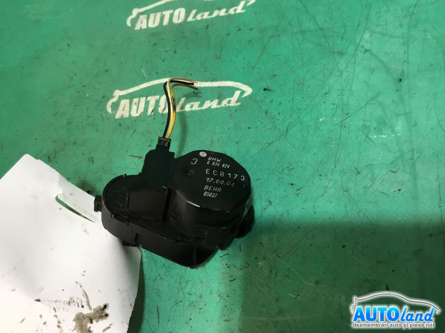 6934824 Motoras Dirijare Aer Sub Bord BMW X3 E83 2004