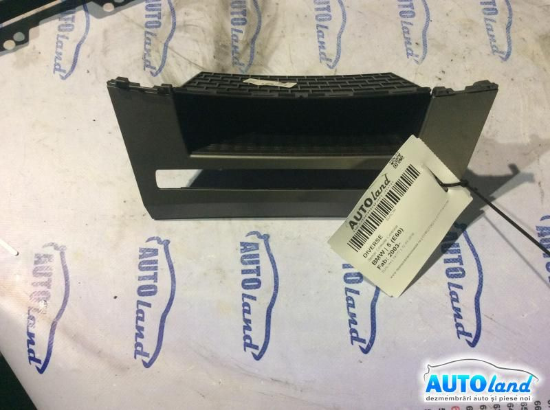 6951029 Sertar Consola Centrala BMW 5 E60 2003