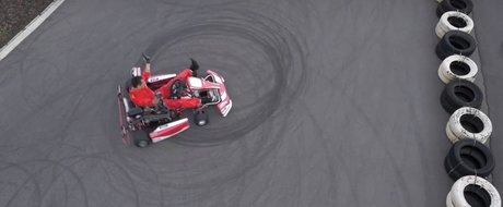 6PLIN ne arata cum se fac drifturile cu un kart si un pilot profesionist