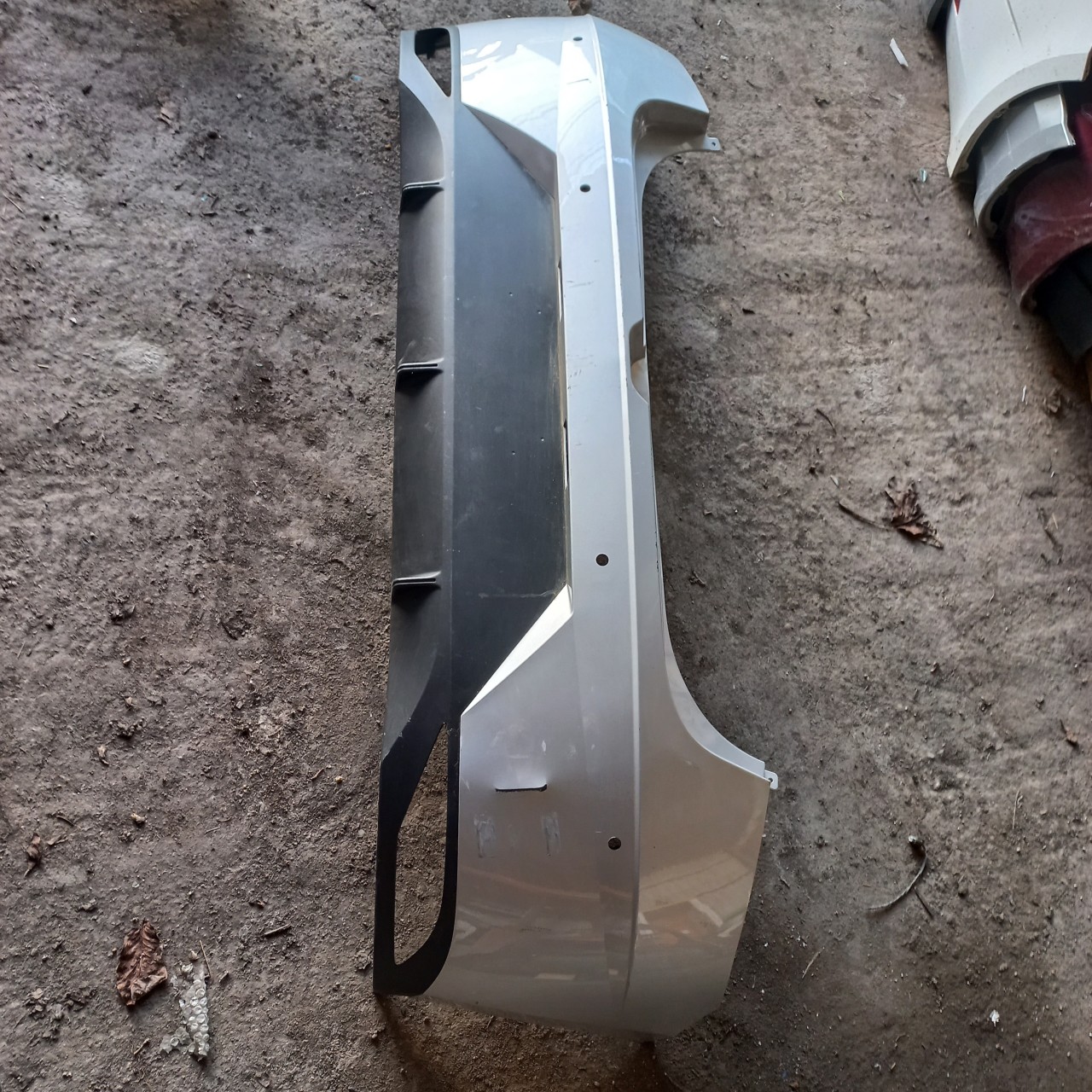 86610-Q0010 Bara spate HYUNDAI i20 2021 (SH) completa