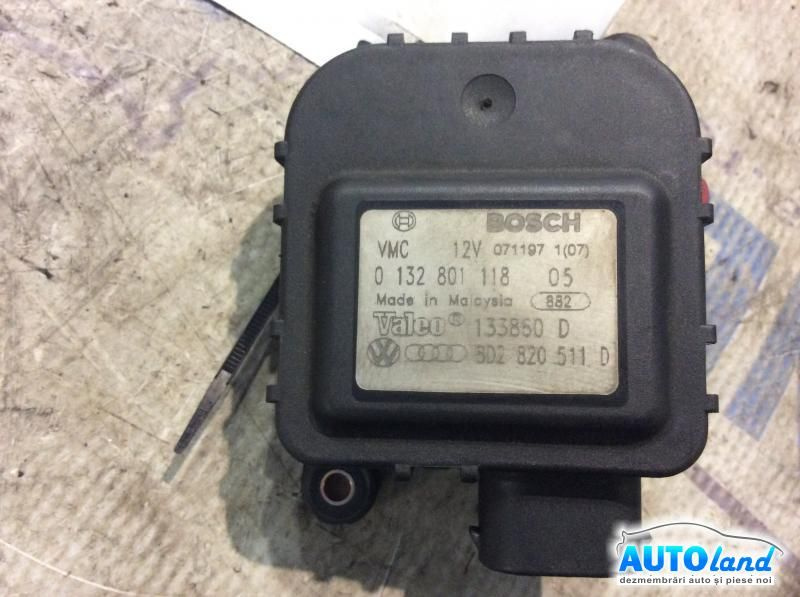 8d2820511d 0132801118 Audi A4 8E2,B6 2000-2004